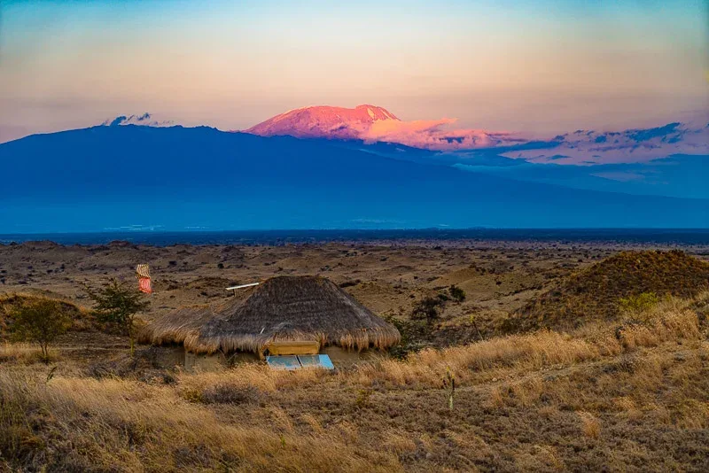 SAFARI, YOGA & CULTURE gallery item 19