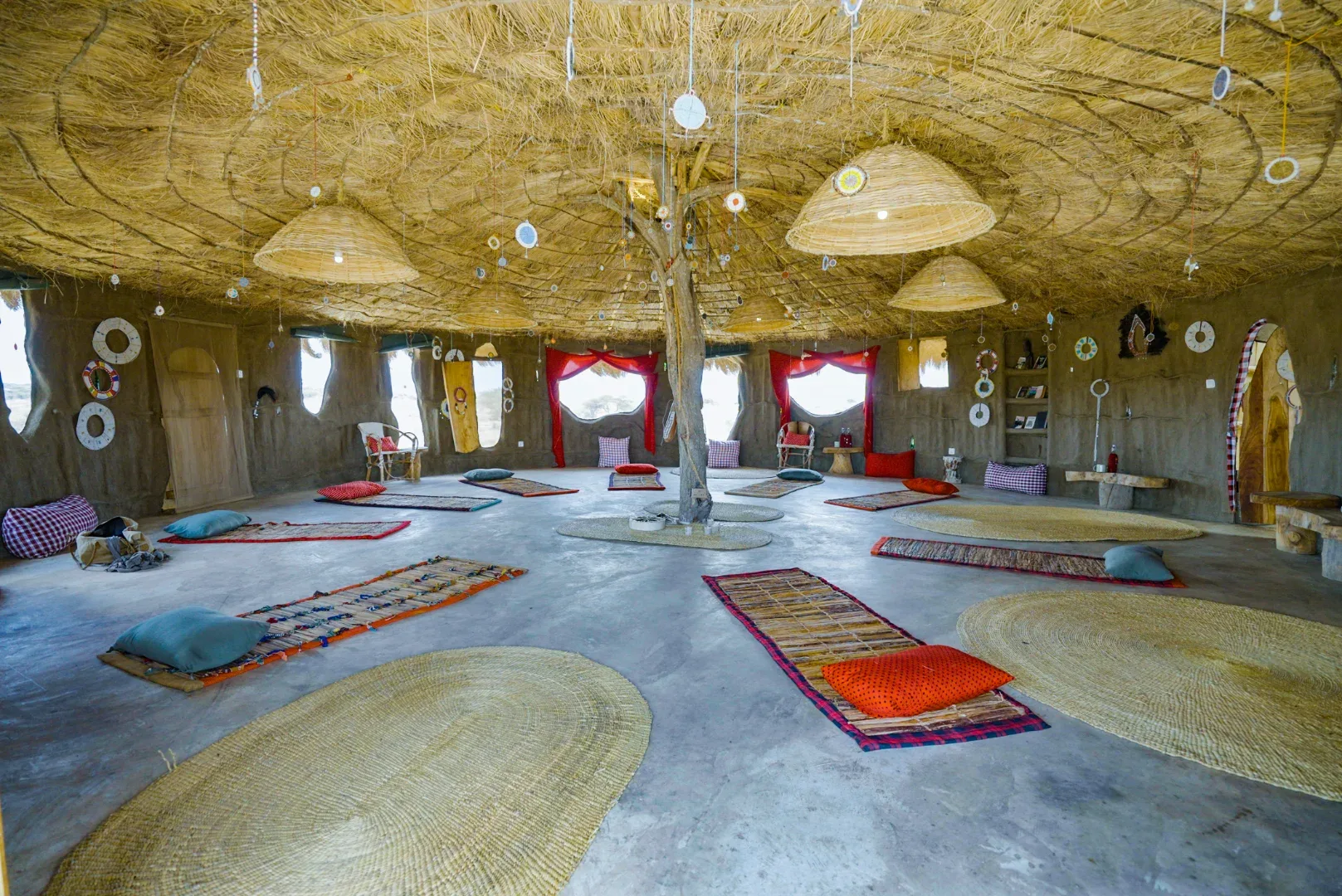 SAFARI, YOGA & CULTURE gallery item 20