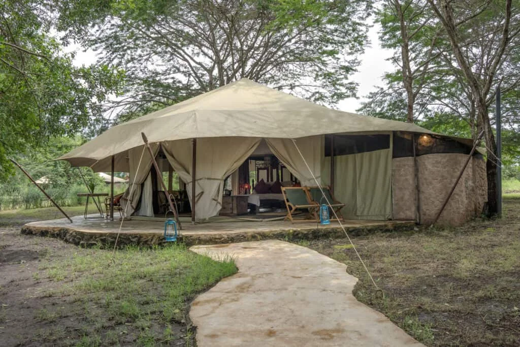 Dolly Escape Farm & River Camp