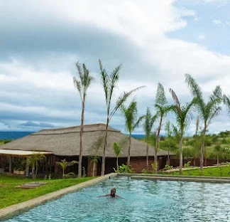 2-Day Tanzania Honeymoon Luxury Safari Retreat: Tarangire and Ngorongoro crater gallery item 7